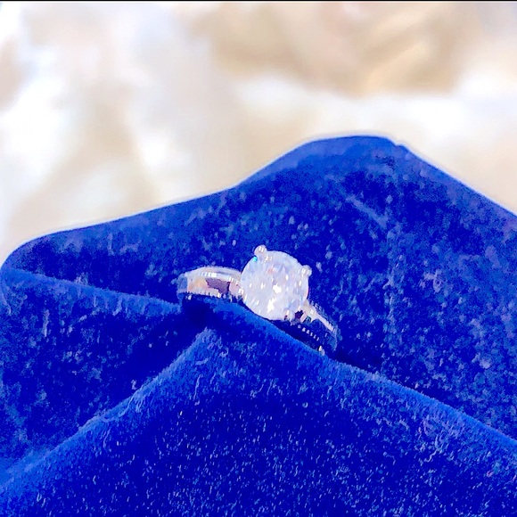 🆕🙌🏻💎Stunning High Quality Colorless AAA+Diamond Topaz 6.9m Stone US_8 💍 - Picture 9 of 16